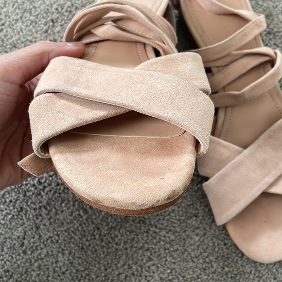 Marc Fisher Finlie sandals - Picture 2 of 5